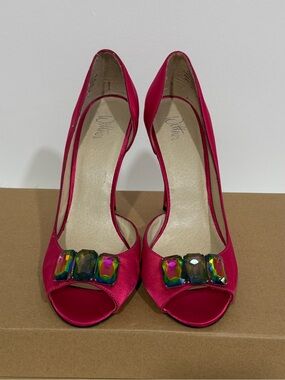Wittner Fuchsia Open-Toe Heels with Iridescent Gem Accent Ladies